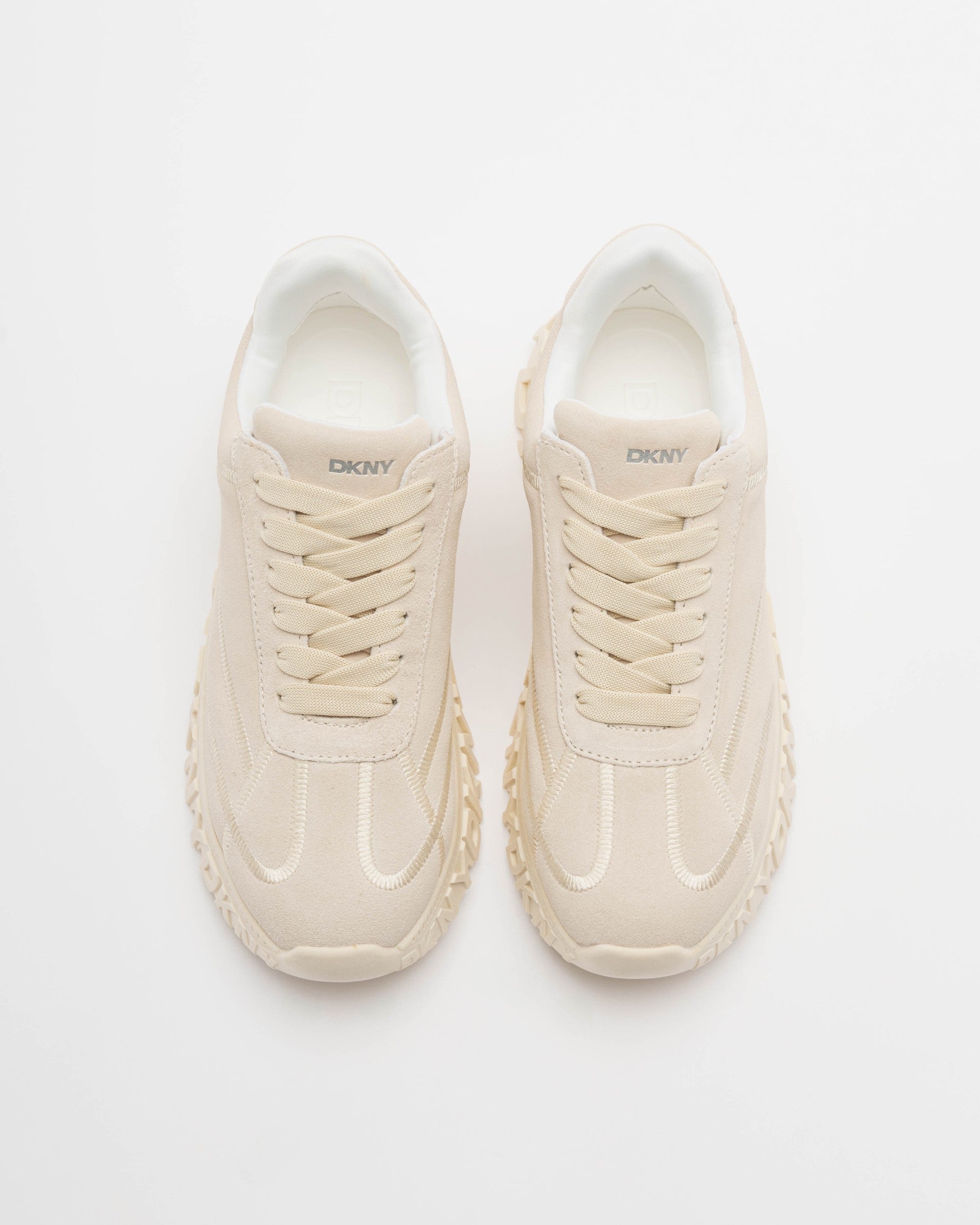 DKNY BEIGE SNEAKERS size 8.5