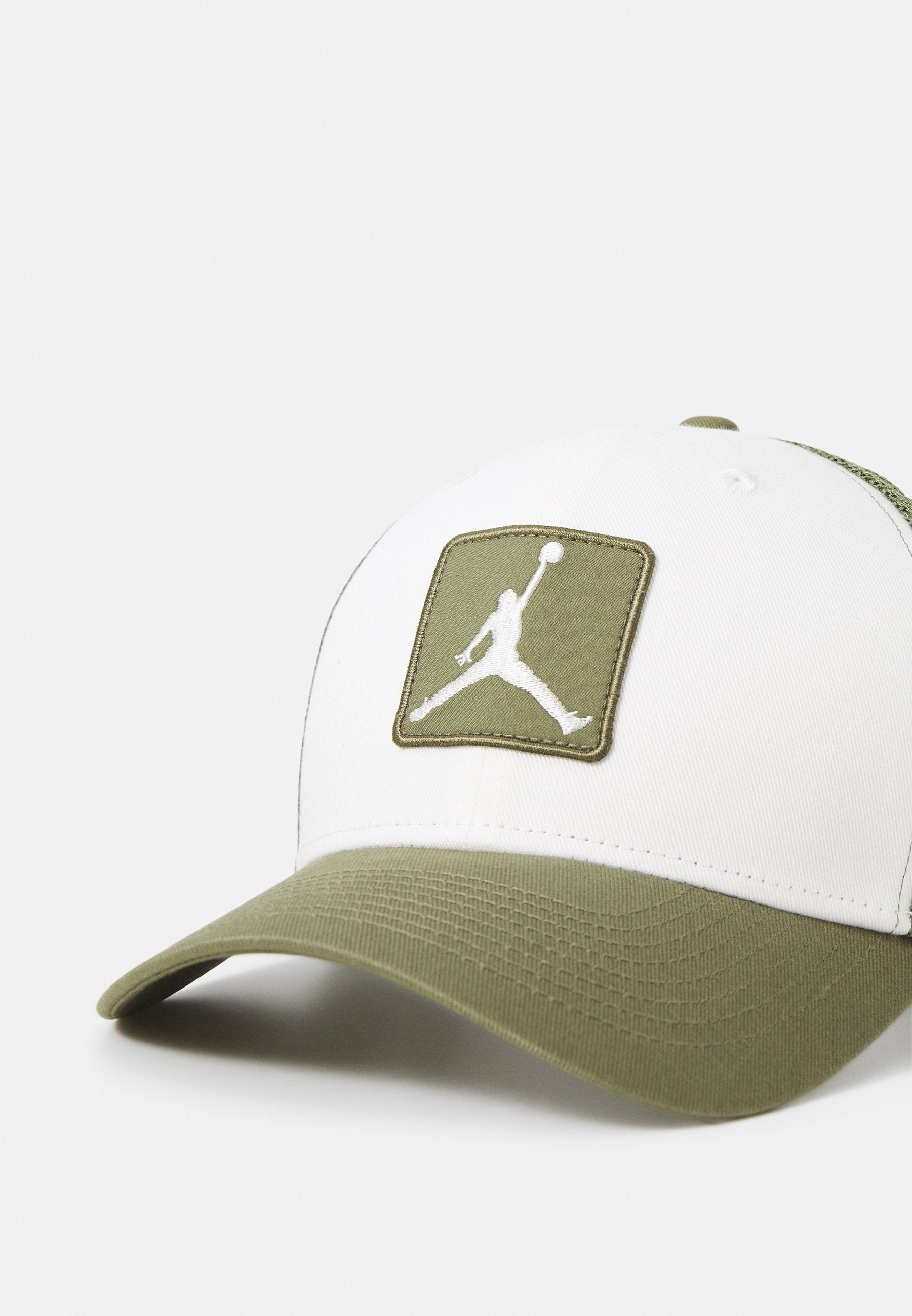Nike Jordan
RISE TRUCKER PATCH - Cap