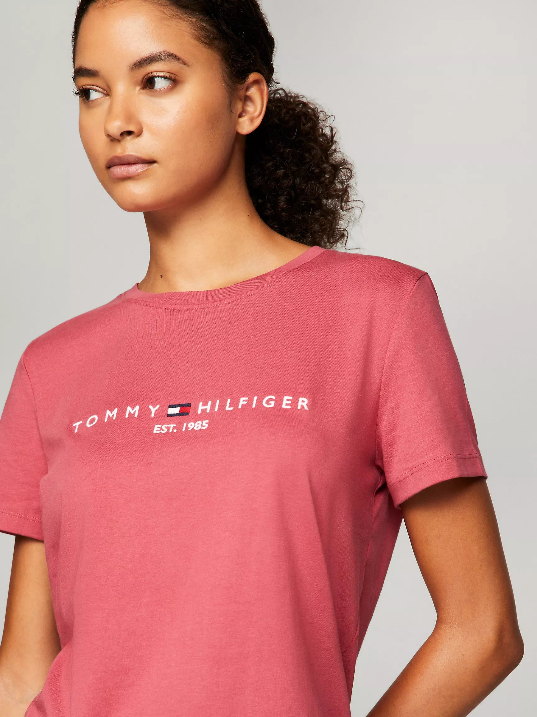 Tommy Hilfiger Embroidered Tommy Logo  T-Shirt  Light Crimson