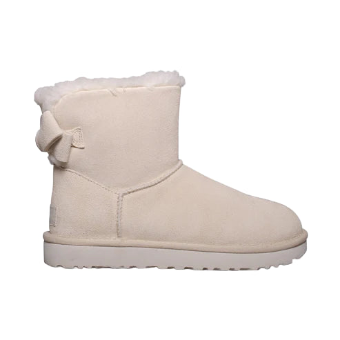 UGG Bailey Suede Bow boot Cream Size 39