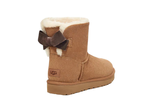 UGG Bailey Suede Bow boot Camel Size 41